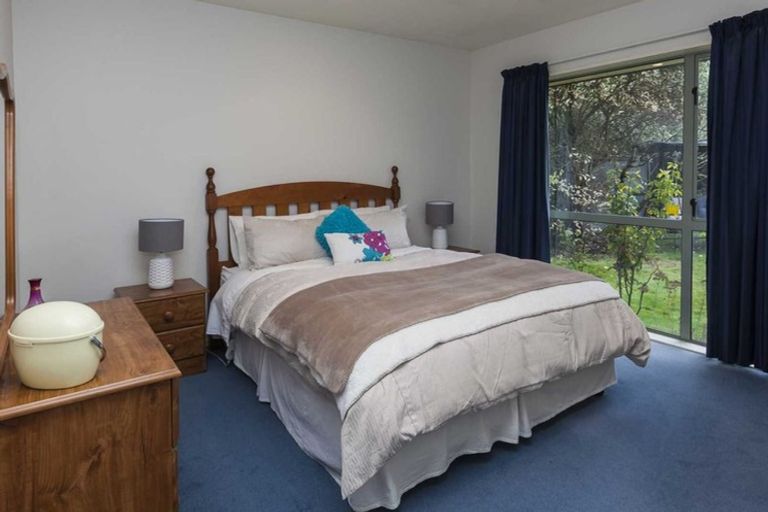 Photo of property in 2/7 Worthy Street, Ilam, Christchurch, 8041