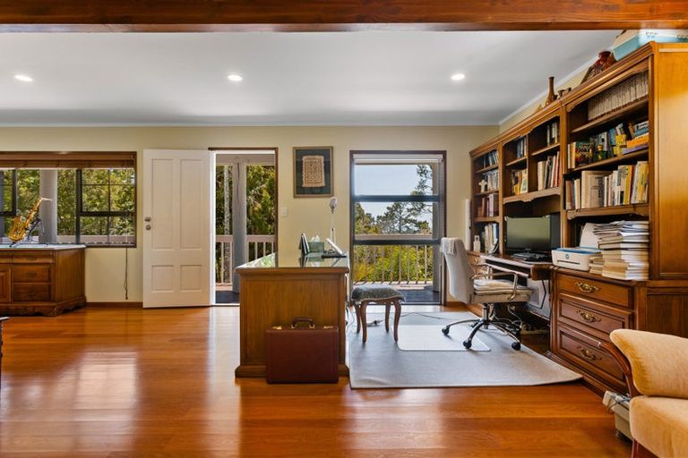 Photo of property in 2/553 East Coast Road, Browns Bay, Auckland, 0630