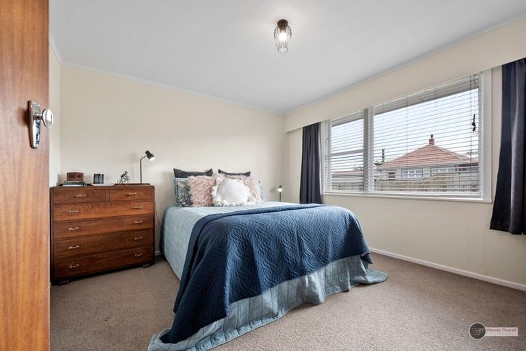 Photo of property in 25a Porutu Street, Fairfield, Lower Hutt, 5011