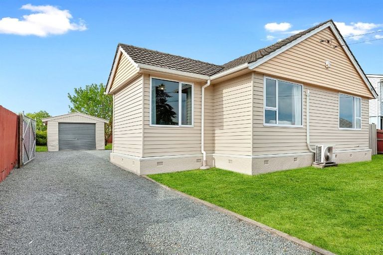 Photo of property in 24 Bournemouth Crescent, Aranui, Christchurch, 8061