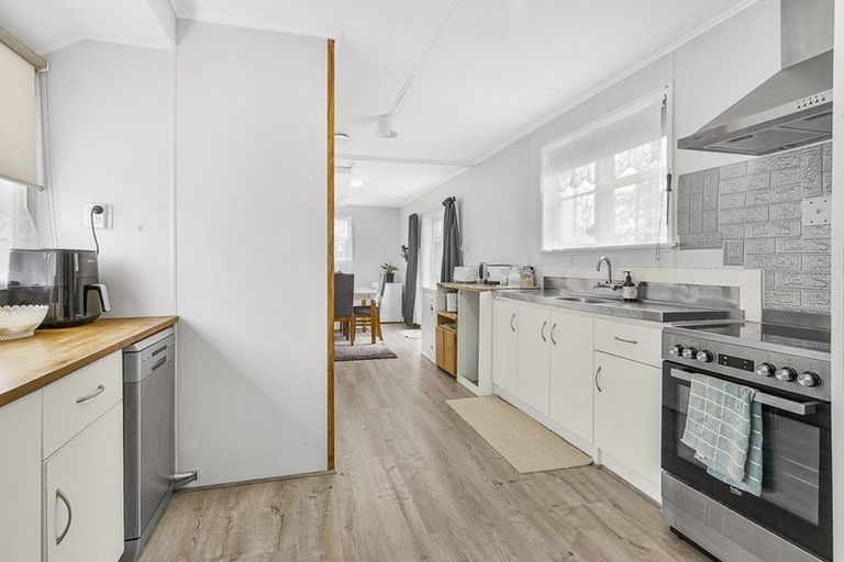 Photo of property in 68 Paul Crescent, Fairfield, Hamilton, 3214