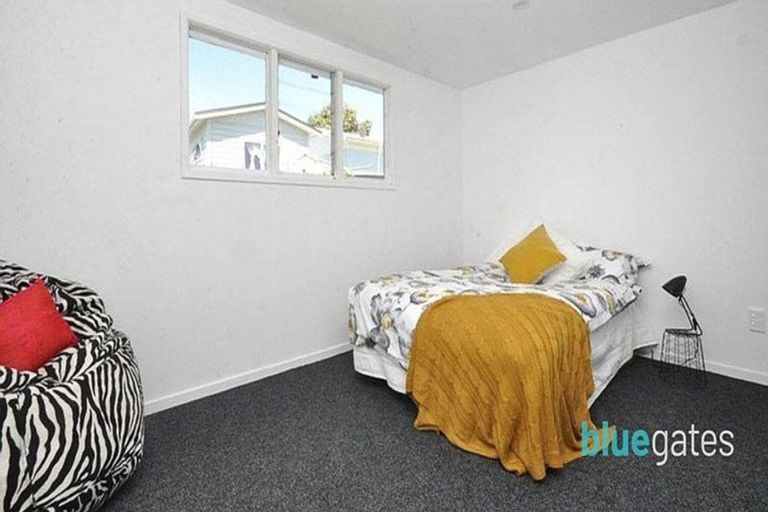 Photo of property in 152 Mahia Road, Wattle Downs, Auckland, 2103