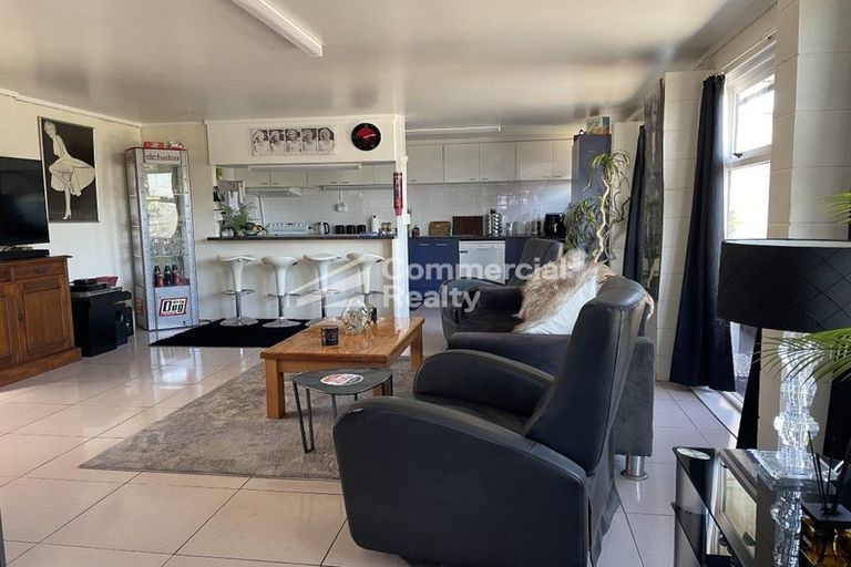 Photo of property in 16-18 Moa Street, Otahuhu, Auckland, 1062