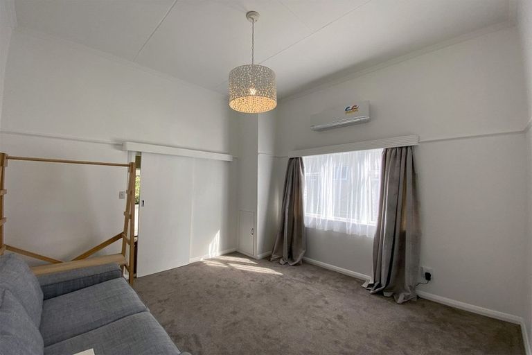 Photo of property in 2/7 Blucher Avenue, Newtown, Wellington, 6021