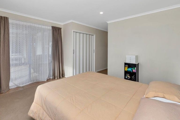 Photo of property in 356 One Tree Point Road, One Tree Point, 0118