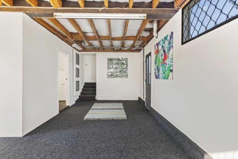 Photo of property in 69 Mckinstry Avenue, Mangere East, Auckland, 2024