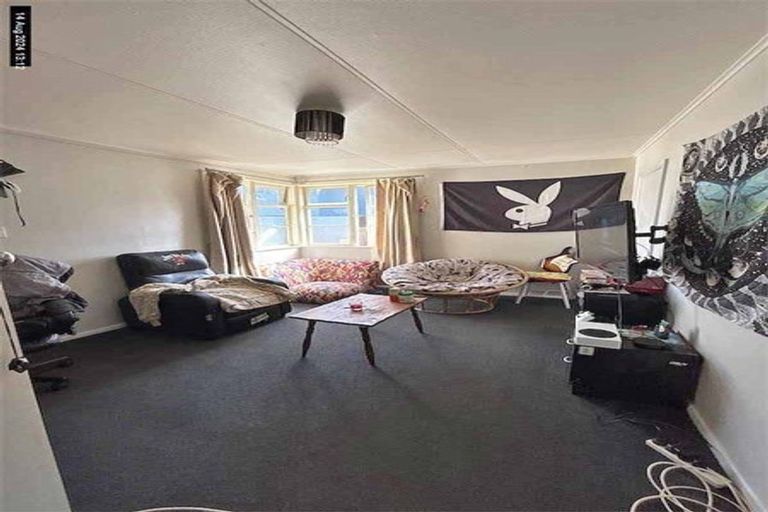 Photo of property in 18 Dowding Street, Melville, Hamilton, 3206