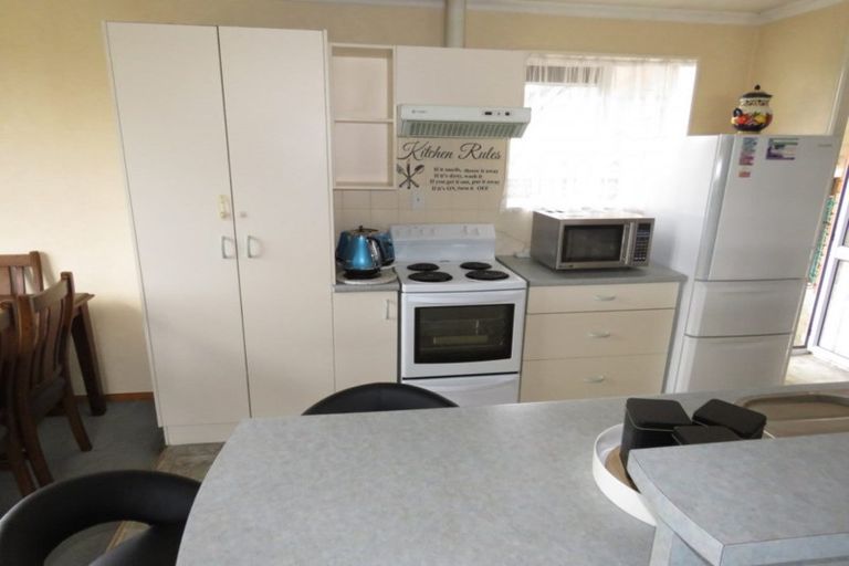 Photo of property in 74 Newbie Street, Heidelberg, Invercargill, 9812