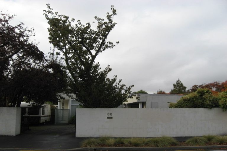 Photo of property in 60 Clyde Road, Ilam, Christchurch, 8041