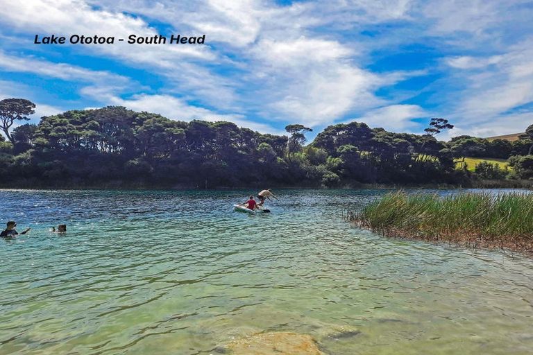 Photo of property in 48 Omana Avenue, Shelly Beach, Helensville, 0874