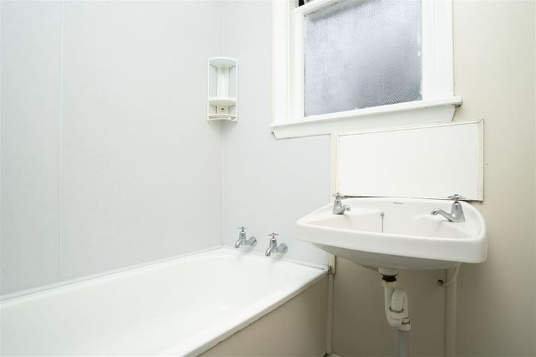 Photo of property in 31a Morrison Avenue, Northcote, Christchurch, 8052