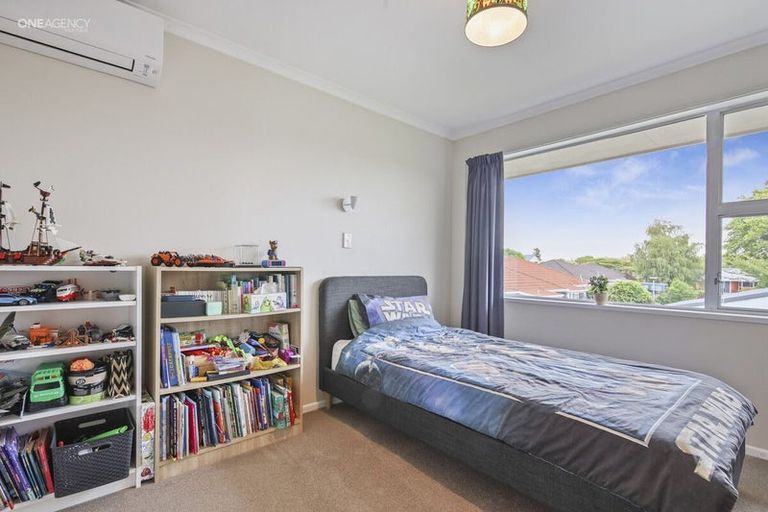 Photo of property in 15 Chilton Drive, Mairehau, Christchurch, 8052