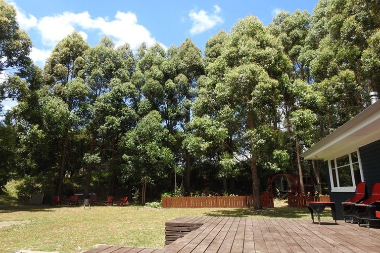 Photo of property in 11 Mick Dillon Road, Tahekeroa, Kaukapakapa, 0873