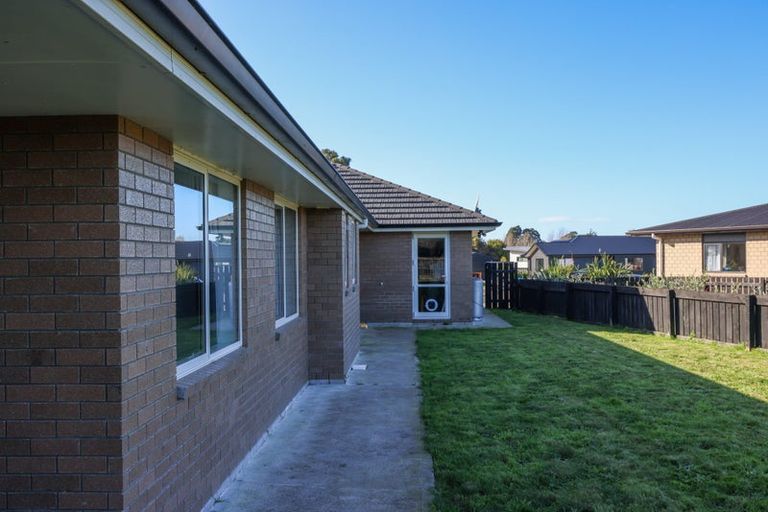 Photo of property in 4 Mckerrow Place, Featherston, 5710