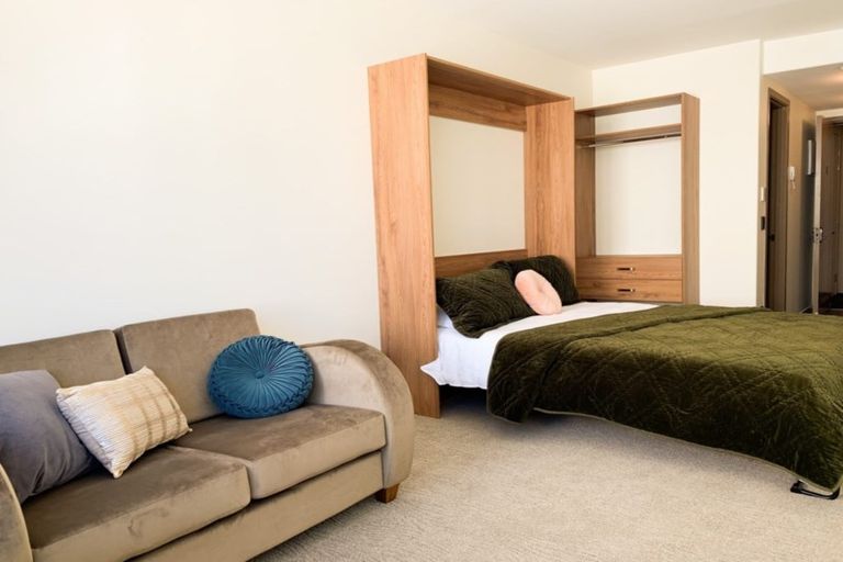 Photo of property in Vedado Apartments, 208/41 Hopper Street, Mount Cook, Wellington, 6011