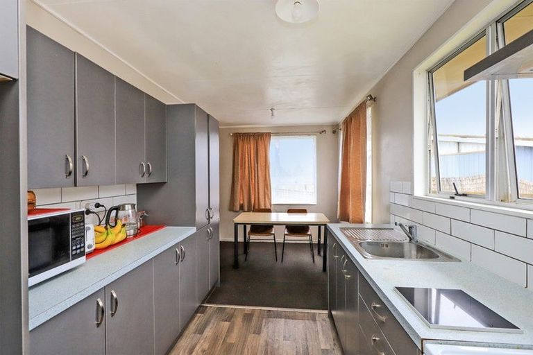 Photo of property in 1 Berwick Street, Flaxmere, Hastings, 4120