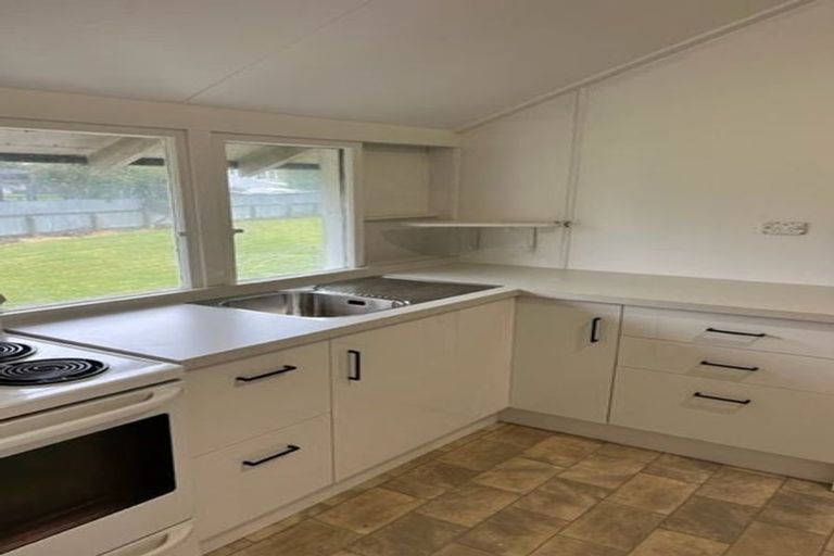 Photo of property in 2 Gaisford Terrace, Waipukurau, 4200