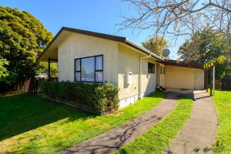 Photo of property in 37 Tennyson Drive, Owhata, Rotorua, 3010