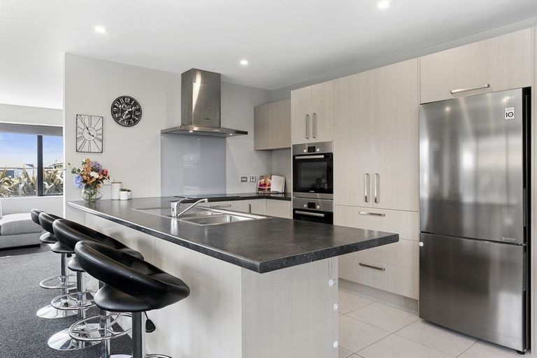 Photo of property in 8 Lawrence Drive, Rolleston, 7614