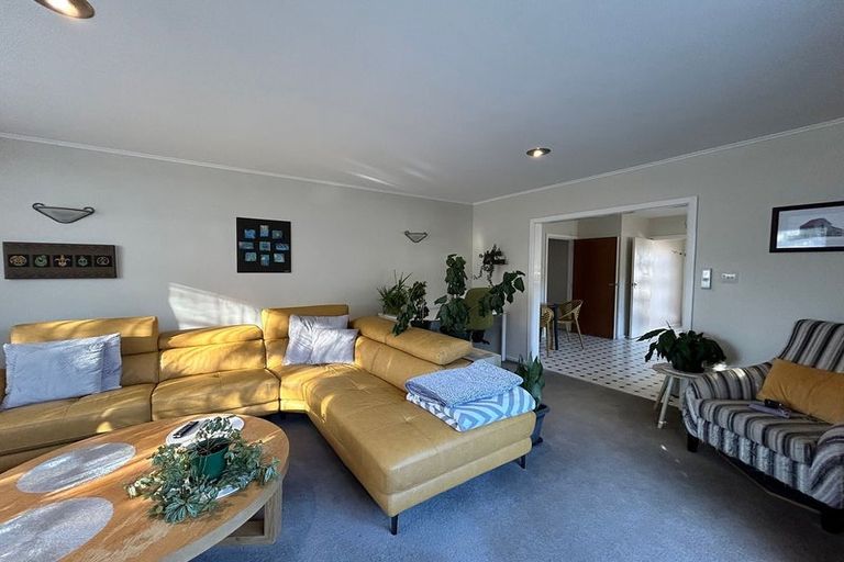 Photo of property in 1/18 Pahau Place, Cracroft, Christchurch, 8025