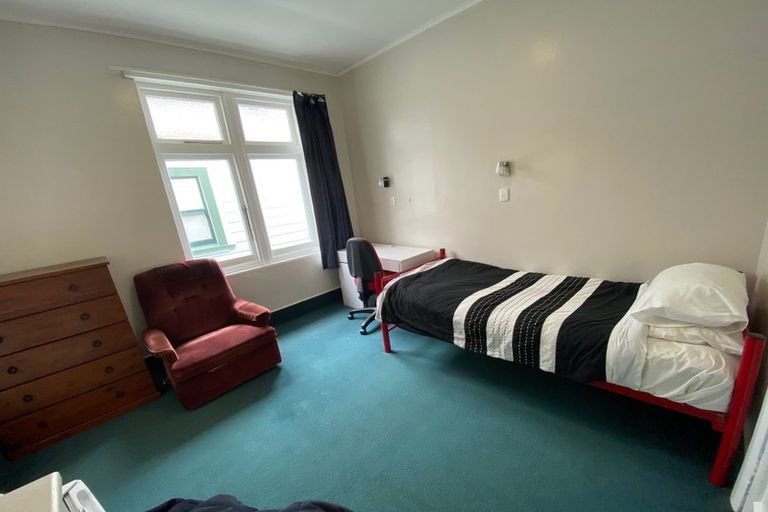 Photo of property in 115 Brougham Street, Westport, 7825