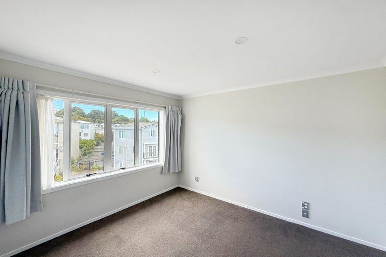 Photo of property in 7 Panakenake Way, Flat Bush, Auckland, 2019