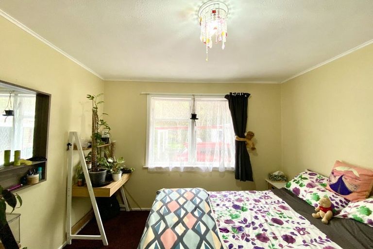 Photo of property in 54 Black Beech Street, Birchville, Upper Hutt, 5018
