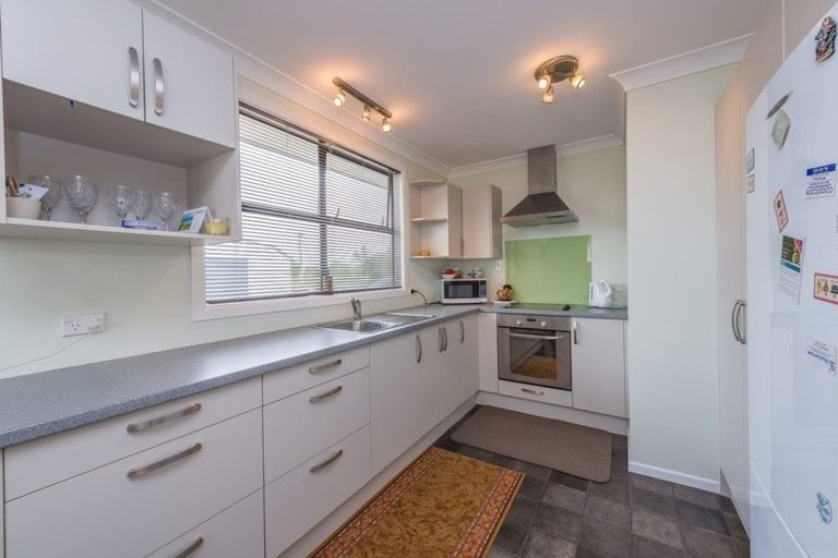 Photo of property in 200 Parkhurst Road, Parakai, 0830