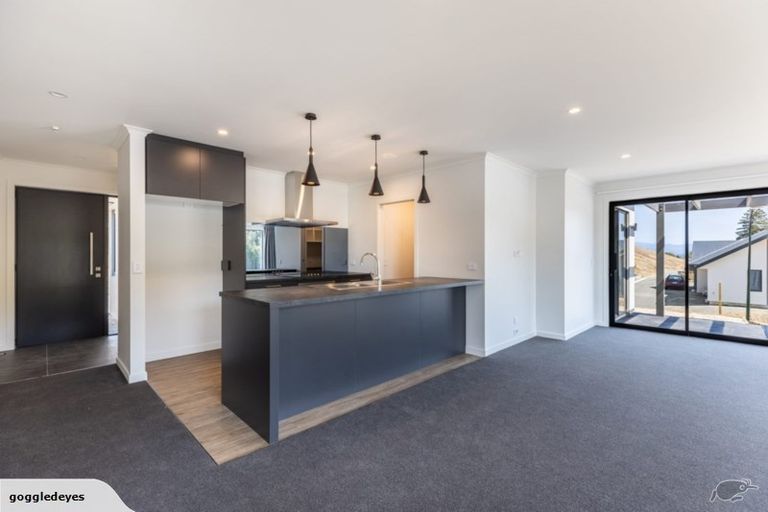 Photo of property in 15 Village Lane, Stoke, Nelson, 7011