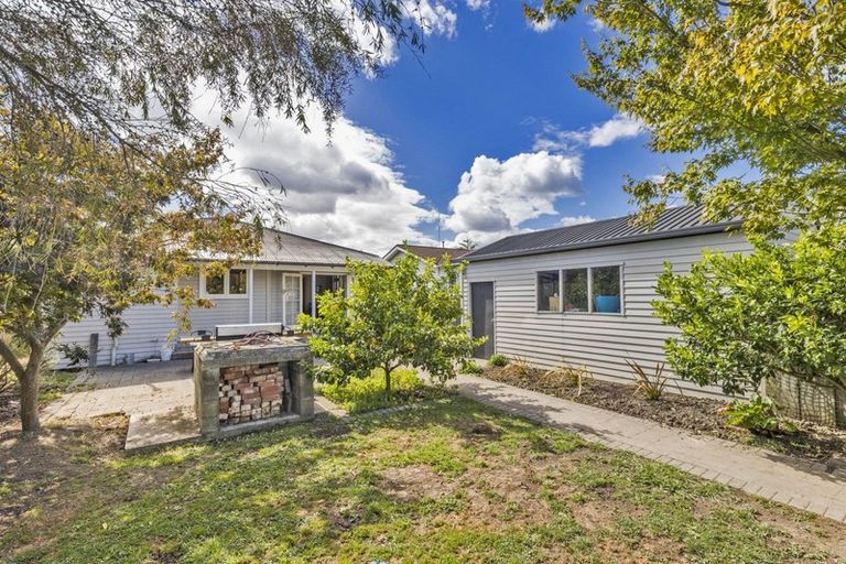 Photo of property in 26 Burns Avenue, Takaro, Palmerston North, 4412