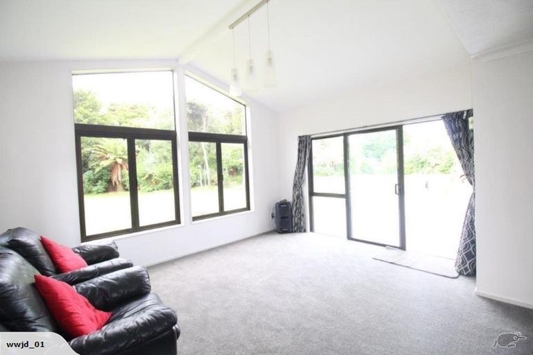 Photo of property in 43 Matua Road, Otatara, Invercargill, 9879