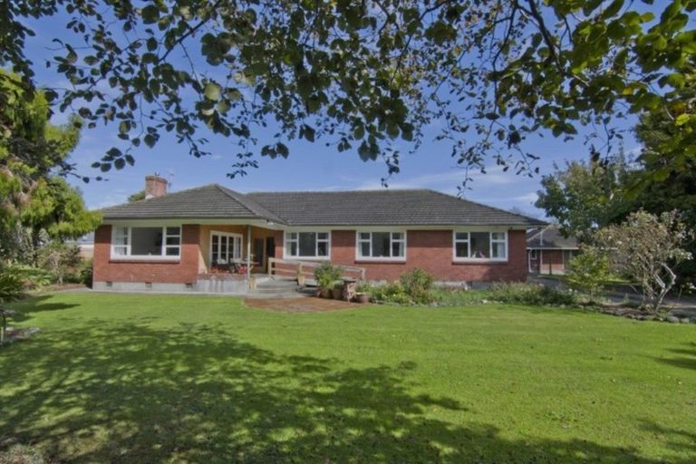 Photo of property in 2 Hackett Street, Whanganui East, Whanganui, 4500