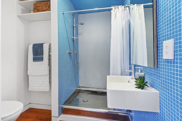 Photo of property in 81 Aro Street, Aro Valley, Wellington, 6021