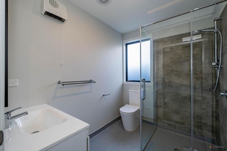 Photo of property in 8a Holmes Street, Waimate, 7924