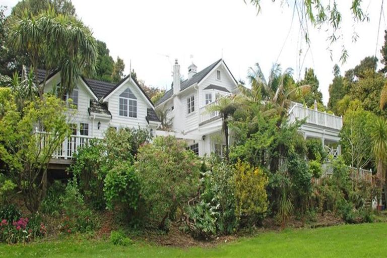 Photo of property in 30 Hope Avenue, Russell, 0202