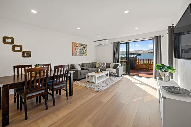 Photo of property in 13a Tuuhura Road, Pukekohe, 2120