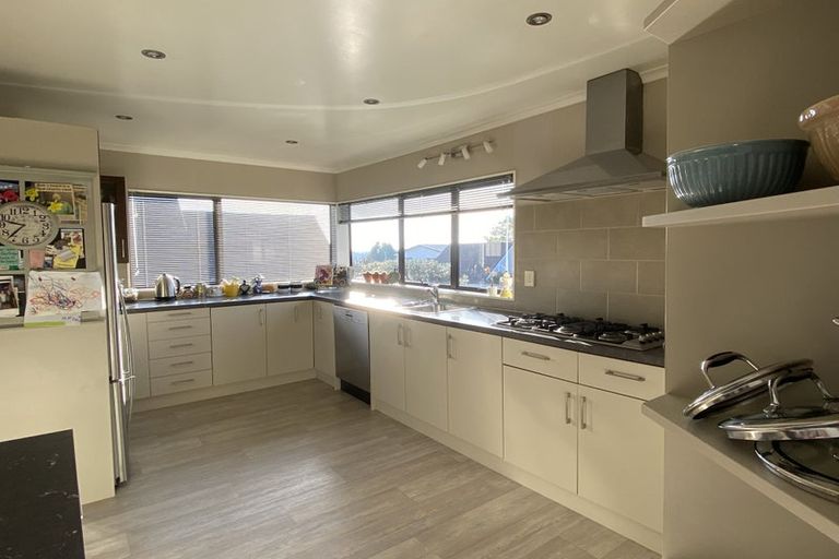 Photo of property in 25 Ngaio Place, Pukete, Hamilton, 3200