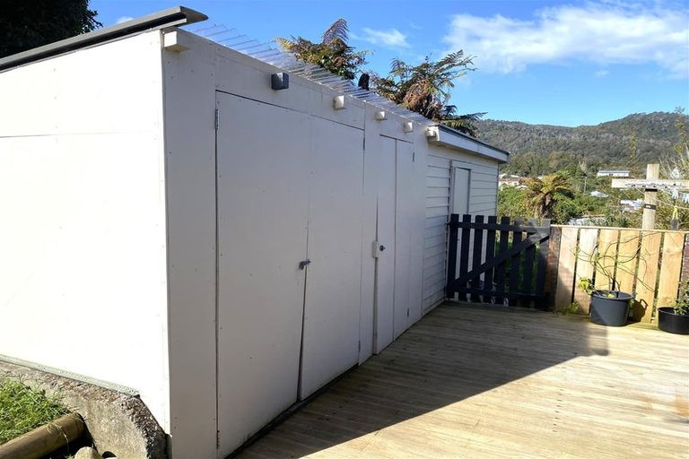 Photo of property in 66 Ranfurly Street, Runanga, 7803