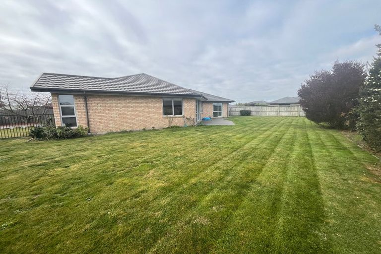 Photo of property in 3 Diane Place, Rolleston, 7614