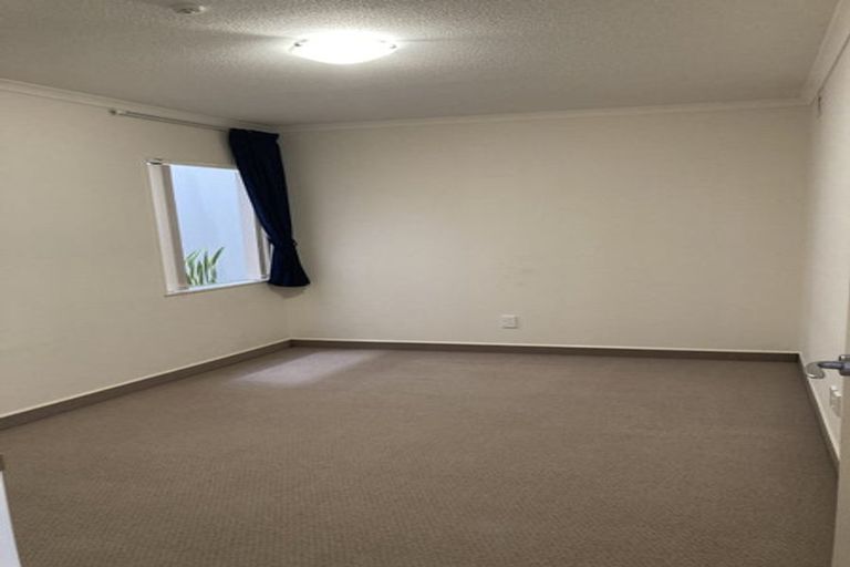 Photo of property in Ocean Apartments, 5/44 Marine Parade, Paraparaumu Beach, Paraparaumu, 5032