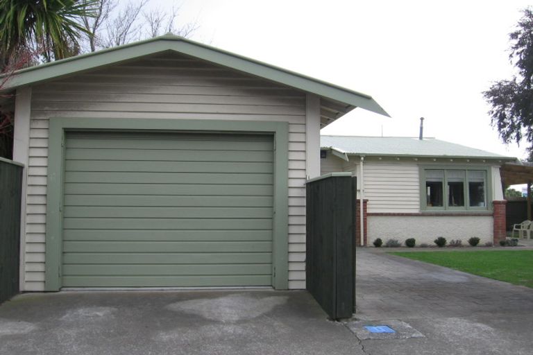 Photo of property in 4 Heretaunga Street, Palmerston North, 4414