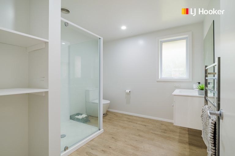 Photo of property in 12 Scotland Terrace, Green Island, Dunedin, 9018