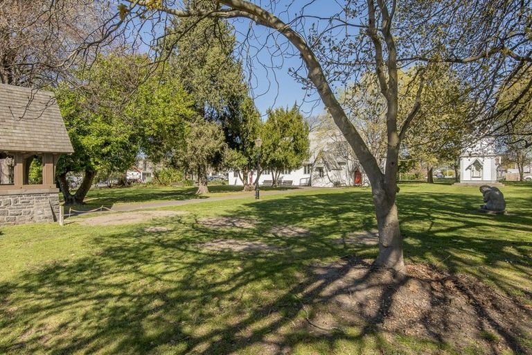 Photo of property in 23 Church Square, Addington, Christchurch, 8024