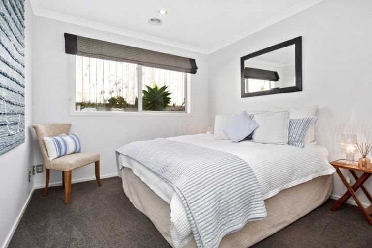 Photo of property in 53 Endeavour Drive, Whitby, Porirua, 5024