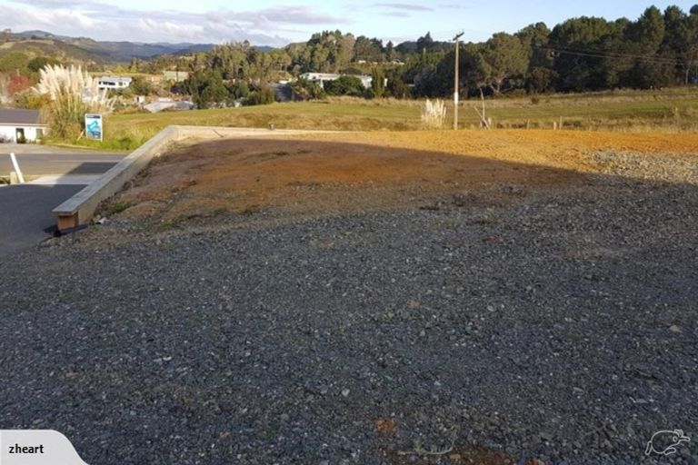 Photo of property in 25 Melody Lane, Horahora, Whangarei, 0110