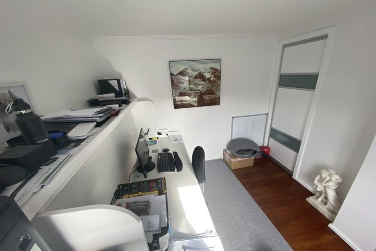 Photo of property in 4 Oriental Street, Petone, Lower Hutt, 5012