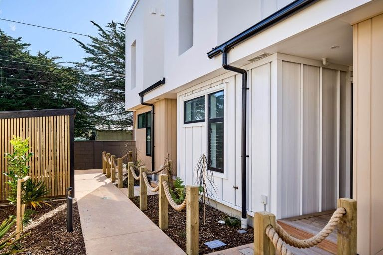 Photo of property in 11/10 Pascoe Avenue, Paremata, Porirua, 5026