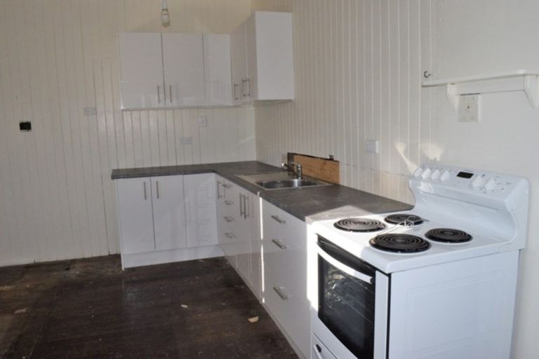 Photo of property in 57 Moana Street, Otaki Beach, Otaki, 5512