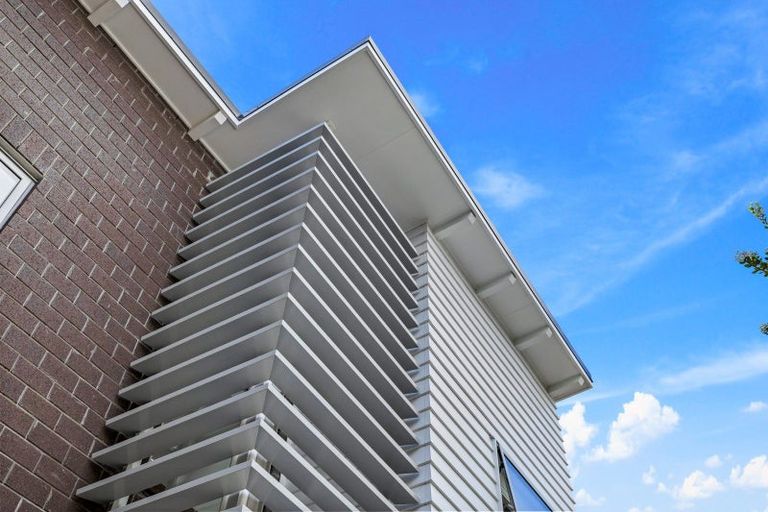 Photo of property in 76 Bomb Point Drive, Hobsonville, Auckland, 0616