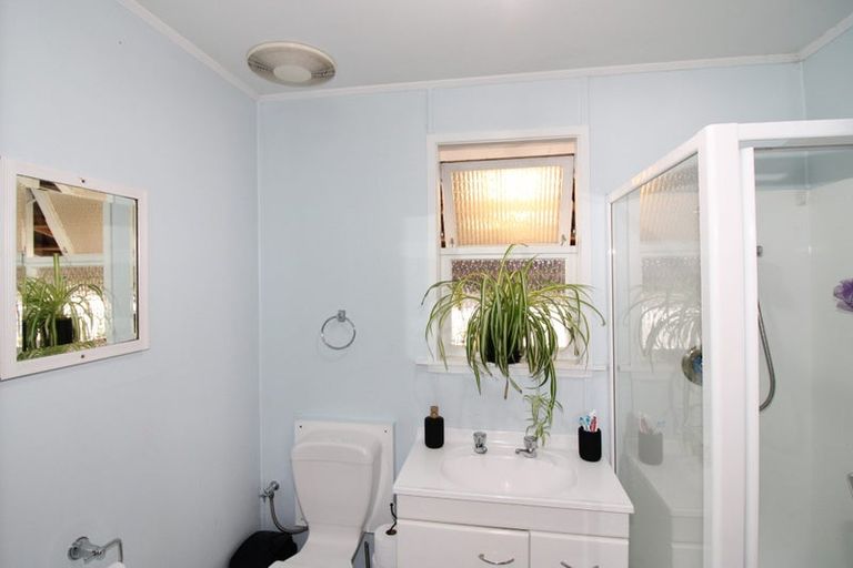 Photo of property in 22 Hardie Grove, Featherston, 5710